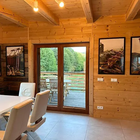 Na Szlaku Villa *